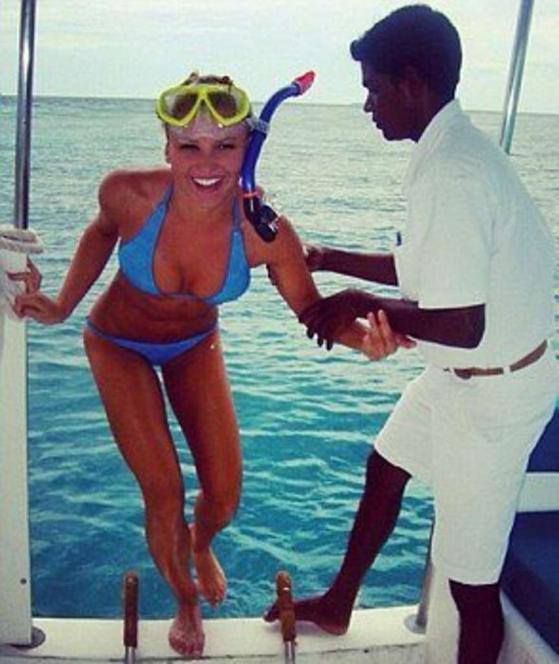 Американского сенатора обвиняют в связях с вип-проститутками из Украины Американского сенатора обвиняют в связях с вип-проститутками из Украины