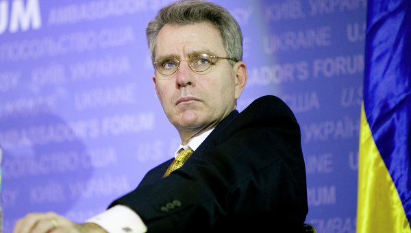 Пайетт "доказал" наличие российской ПВО в Донбассе фото с МАКС-2013 Пайетт "доказал" наличие российской ПВО в Донбассе фото с МАКС-2013