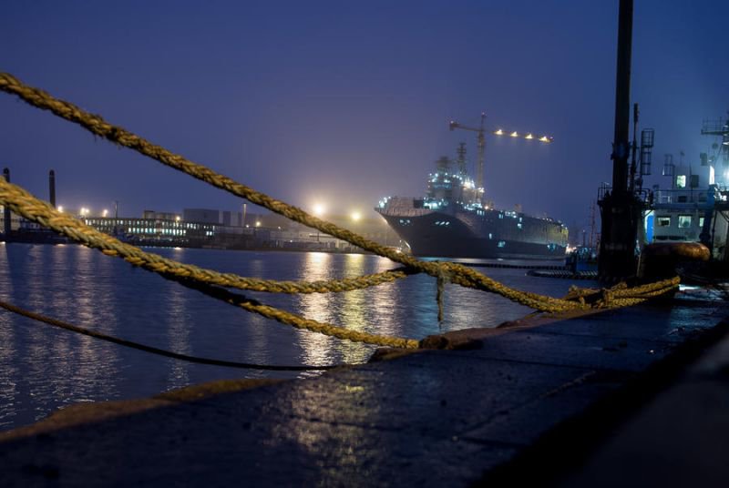 Как Порошенко наблюдателей ОБСЕ на «Мистрали» менял