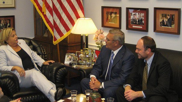 Два фото Два фото