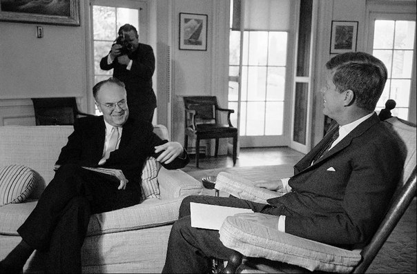 Два фото Два фото