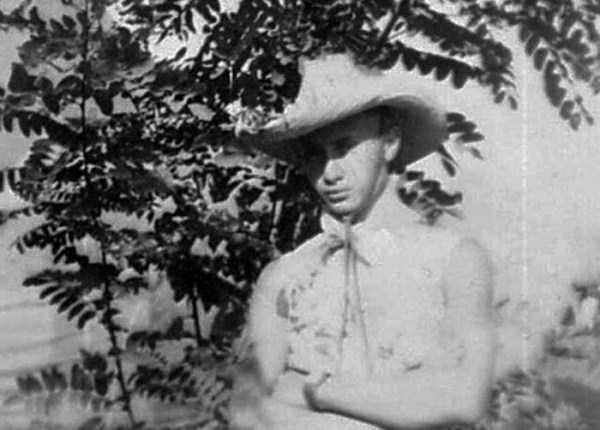 Когда Путин был молодым: 18 редких снимков Когда Путин был молодым: 18 редких снимков