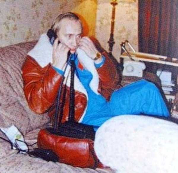 Когда Путин был молодым: 18 редких снимков Когда Путин был молодым: 18 редких снимков