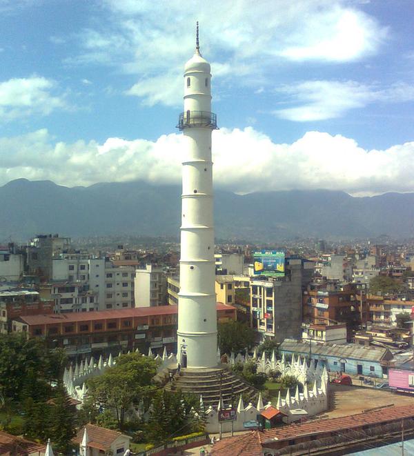 Почти 100 российских спасателей готовятся к вылету в Непал Почти 100 российских спасателей готовятся к вылету в Непал