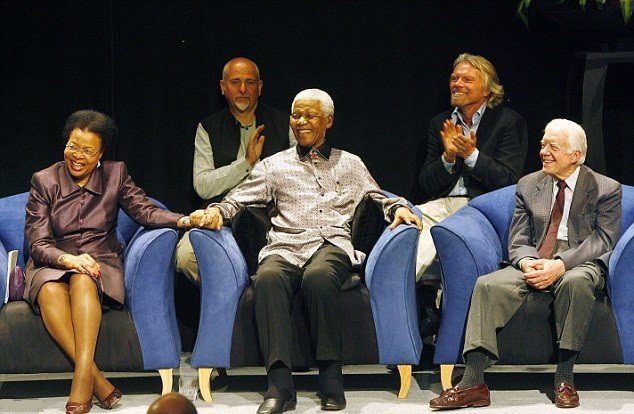 Владимир Путин обсудит мировые проблемы с группой «Старейшин» Нельсона Манделы 