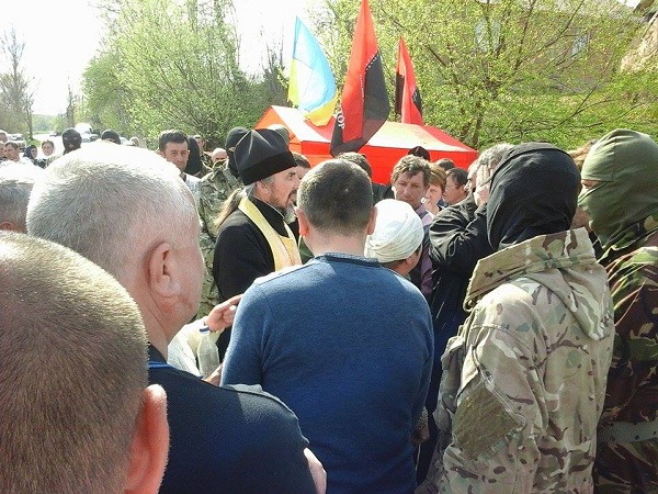 «ПСы» захватили храм Московского Патриархата в Тернопольской области «ПСы» захватили храм Московского Патриархата в Тернопольской области