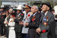 Киргизия решила отказаться от георгиевских ленточек