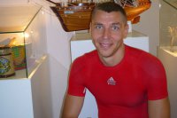 Донецкий певец призывает освободить Донбасс от украинской армии