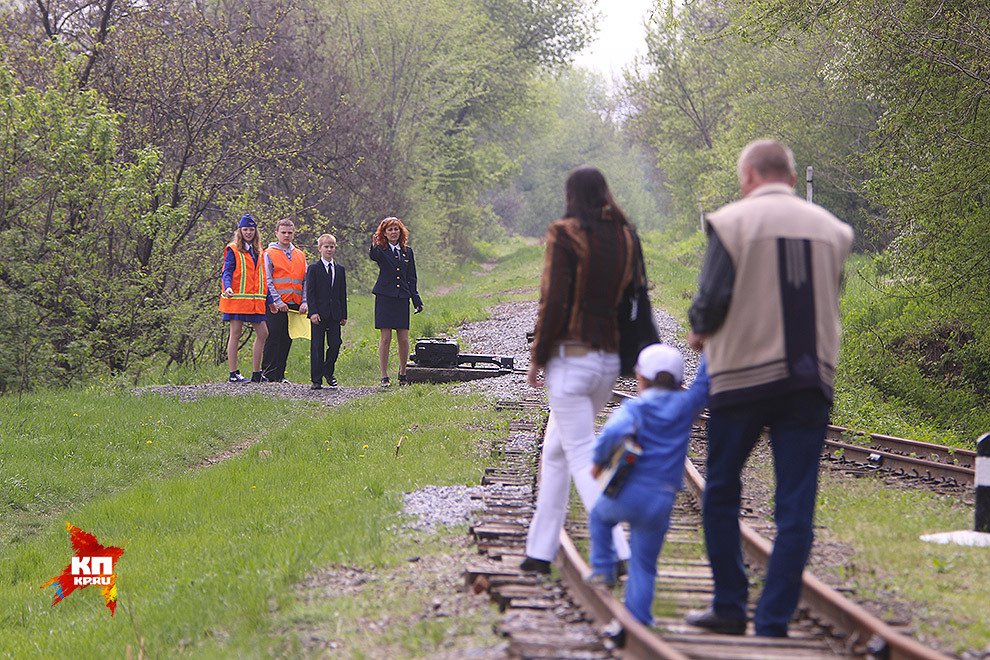 К 1 мая в Донецке открылась детская железная дорога
