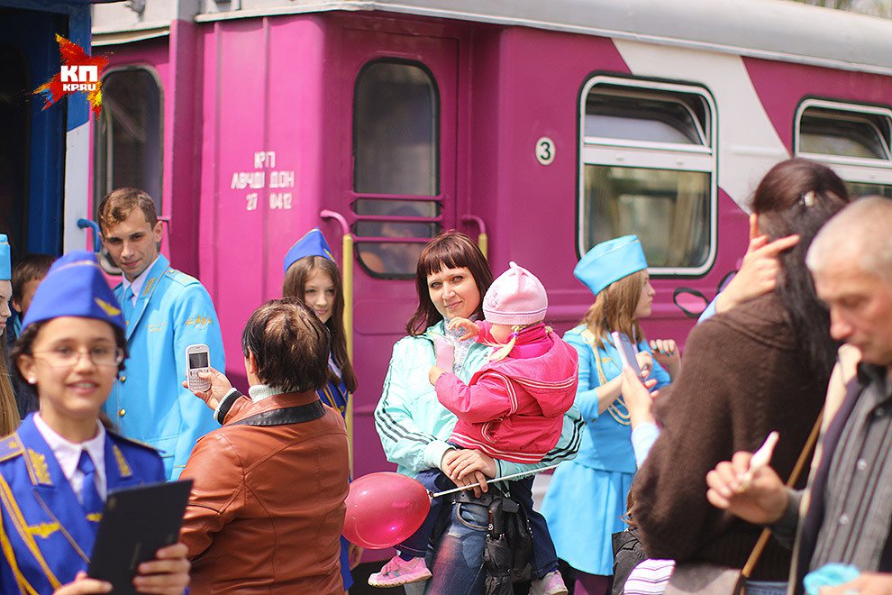 К 1 мая в Донецке открылась детская железная дорога