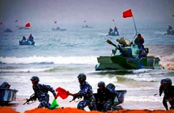 Игра мускулами на Средиземном море Игра мускулами на Средиземном море