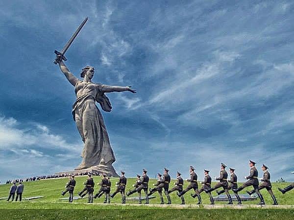 Малоизвестная история комплекса памятников ВОВ