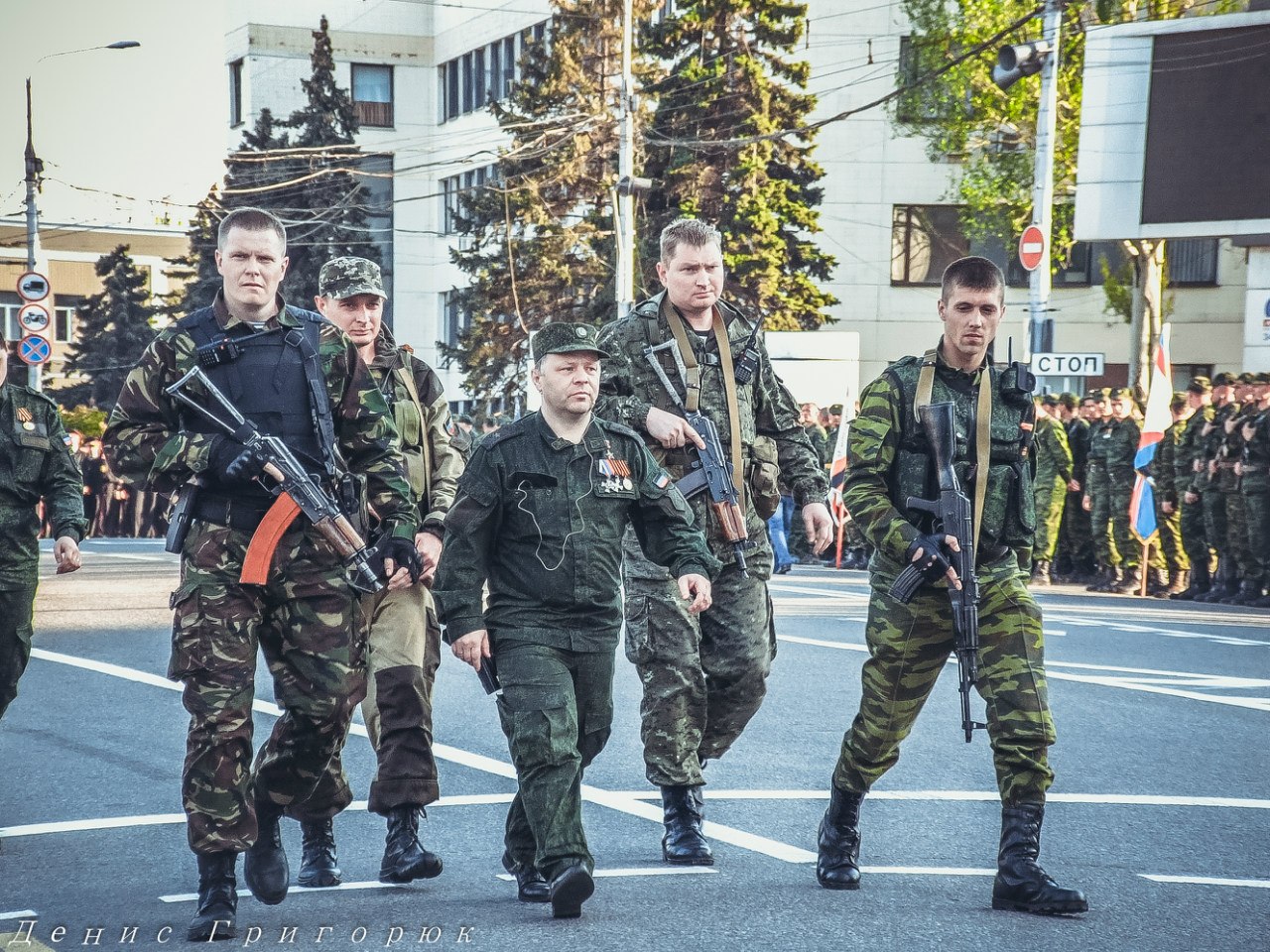 Фото- видеорепортаж с подготовки к Параду Победы в Донецке Фото- видеорепортаж с подготовки к Параду Победы в Донецке