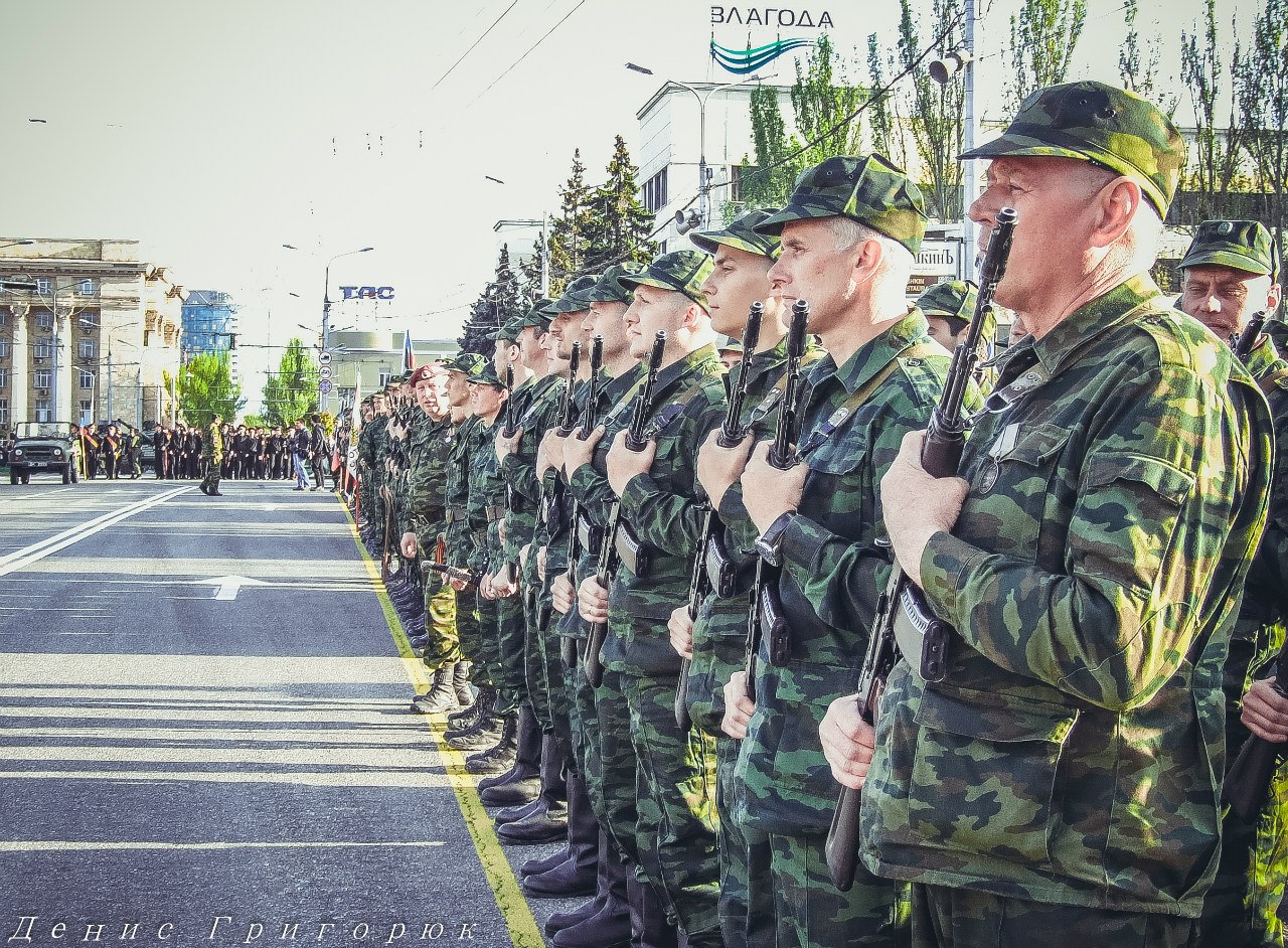 Фото- видеорепортаж с подготовки к Параду Победы в Донецке Фото- видеорепортаж с подготовки к Параду Победы в Донецке