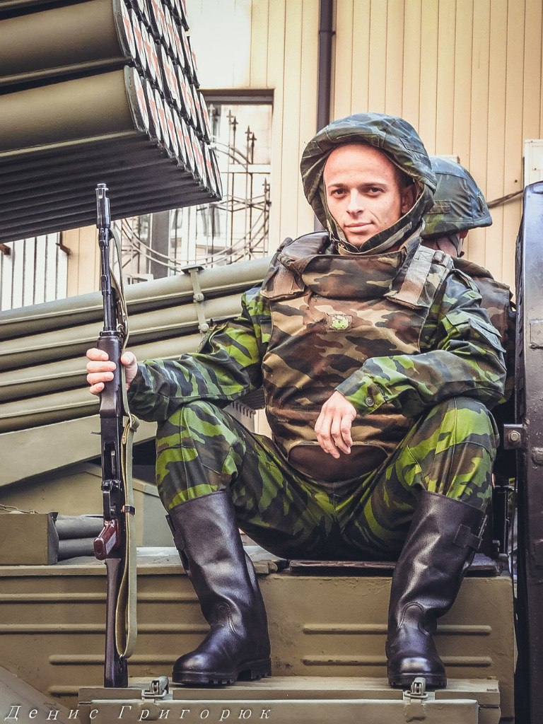 Фото- видеорепортаж с подготовки к Параду Победы в Донецке Фото- видеорепортаж с подготовки к Параду Победы в Донецке