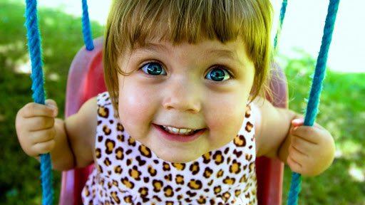 В ДНР приступили к массовой раздаче детям 85 тыс. порций мороженого В ДНР приступили к массовой раздаче детям 85 тыс. порций мороженого