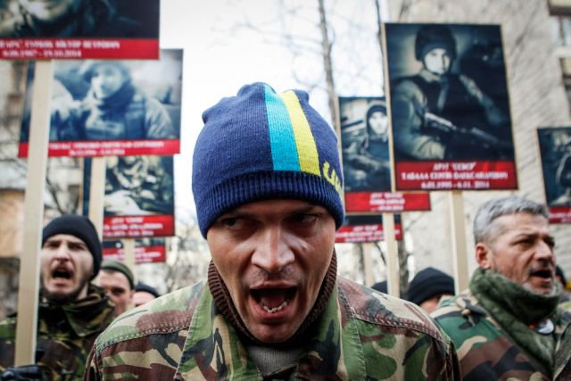 Правый сектор запугивает ветеранов Правый сектор запугивает ветеранов