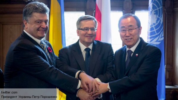 Генсек ООН обсудил с Порошенко и Коморовским украинский кризис Генсек ООН обсудил с Порошенко и Коморовским украинский кризис