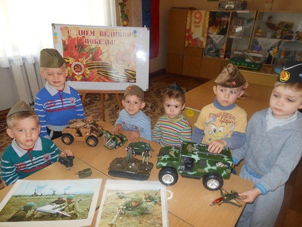 Сводки от ополчения Новороссии 09.05.2015 Сводки от ополчения Новороссии 09.05.2015