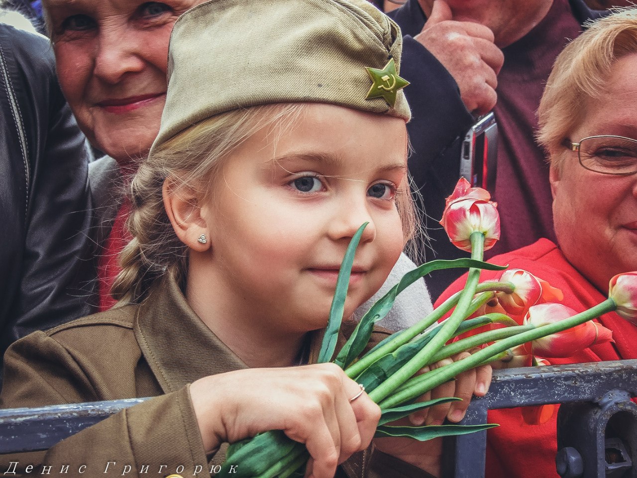 Онлайн-трансляция парада в честь Дня Победы в Донецке Онлайн-трансляция парада в честь Дня Победы в Донецке