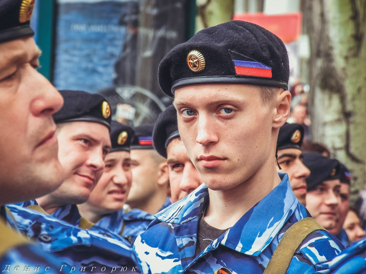 Онлайн-трансляция парада в честь Дня Победы в Донецке Онлайн-трансляция парада в честь Дня Победы в Донецке