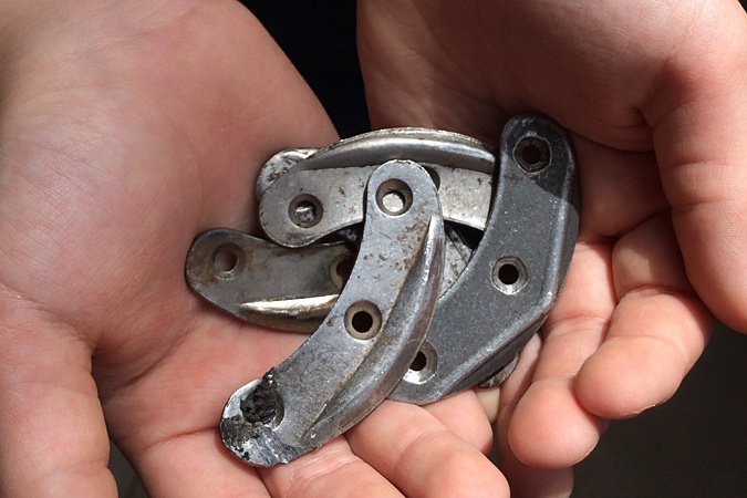 Юбилейный парад маршировал по Красной площади так, что от армейских сапог отлетали набойки Юбилейный парад маршировал по Красной площади так, что от армейских сапог отлетали набойки