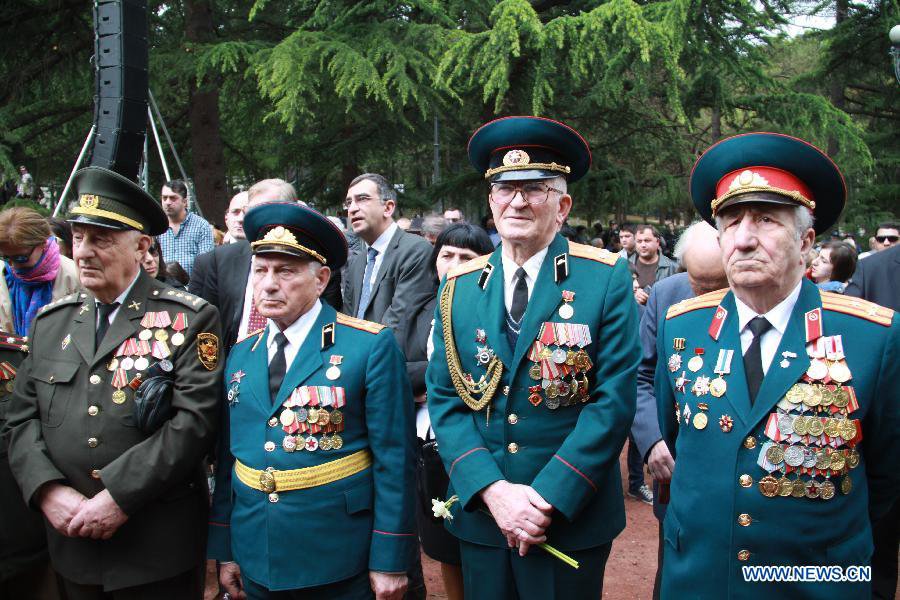 В Грузии широко отметили 70-летнюю годовщину победы над фашизмом В Грузии широко отметили 70-летнюю годовщину победы над фашизмом