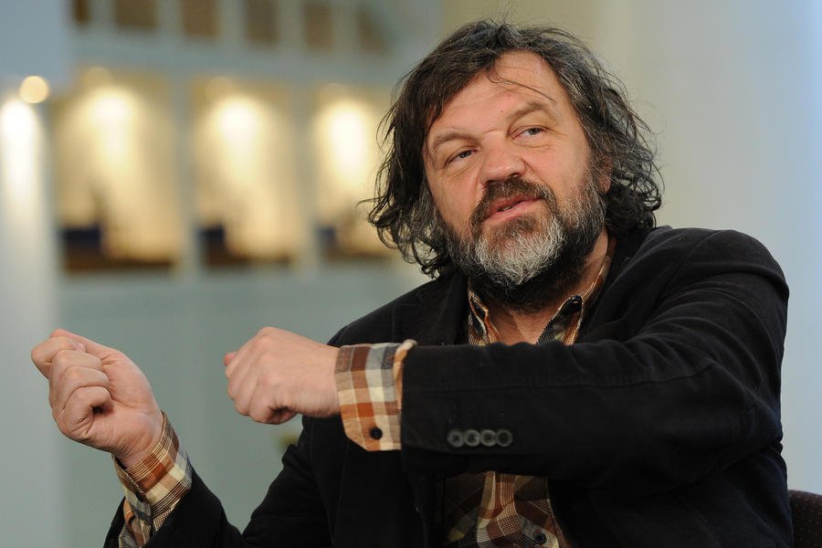 Эмир Кустурица: Третья мировая начнётся, когда Пентагон решит разбомбить RT Эмир Кустурица: Третья мировая начнётся, когда Пентагон решит разбомбить RT