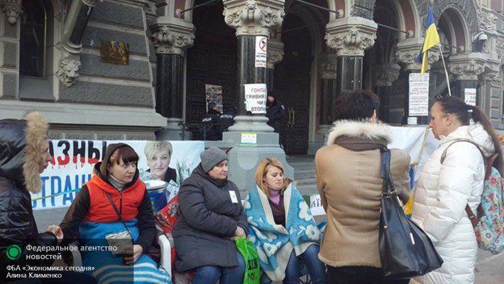 Украине пора готовиться к дефолту — экс-глава Минфина США Украине пора готовиться к дефолту — экс-глава Минфина США