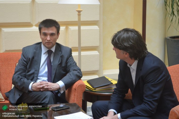 ЕС и Украина уговорили Россию не мешать их союзу — Киев ЕС и Украина уговорили Россию не мешать их союзу — Киев