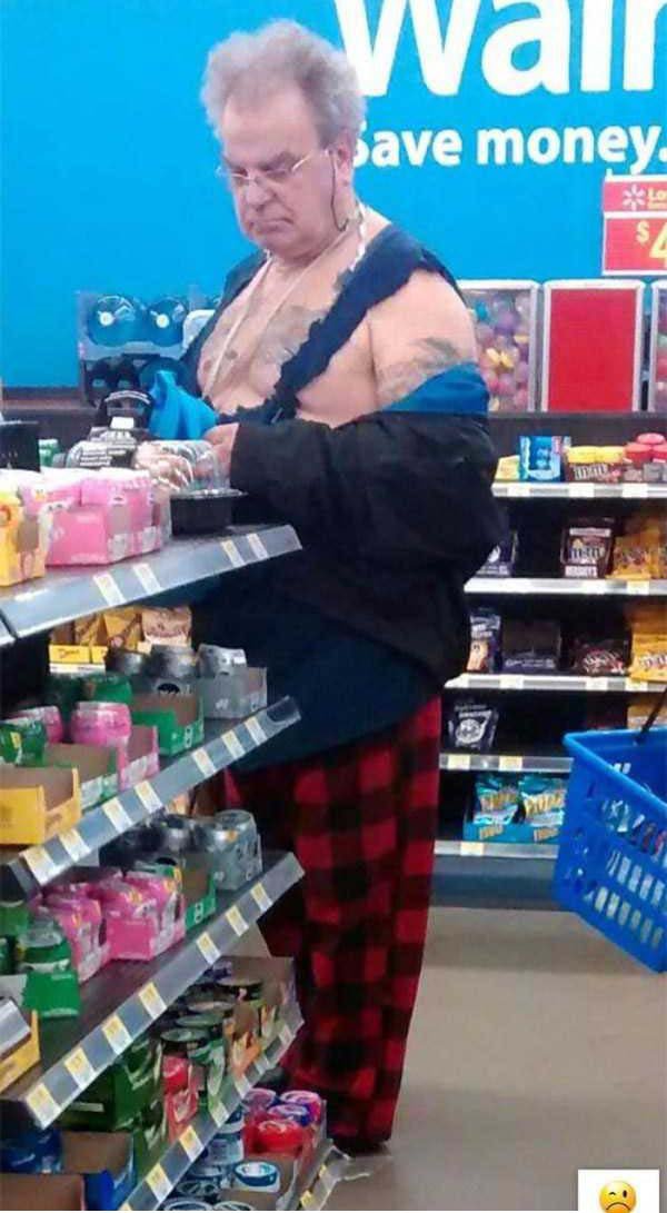 Сумасшедшие покупатели в Walmart