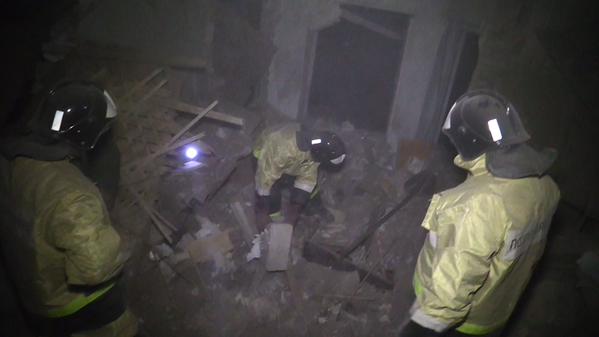 Снаряд ВСУ попал в жилой дом в Донецке, погиб мирный житель Снаряд ВСУ попал в жилой дом в Донецке, погиб мирный житель