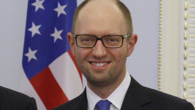 Арсений Яценюк против всех Арсений Яценюк против всех