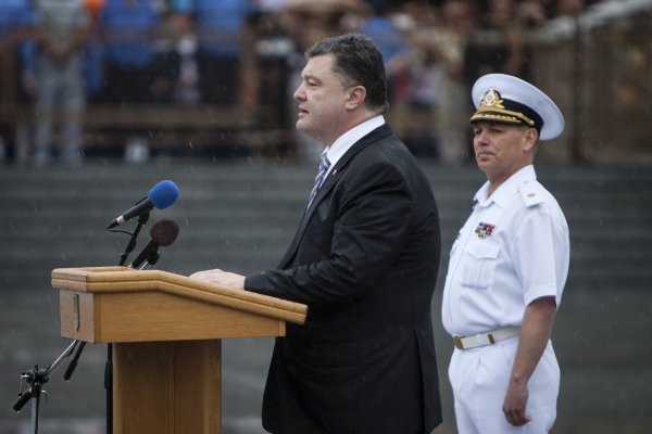 Одесский телеведущий назвал Порошенко "конченной тварью" Одесский телеведущий назвал Порошенко "конченной тварью"