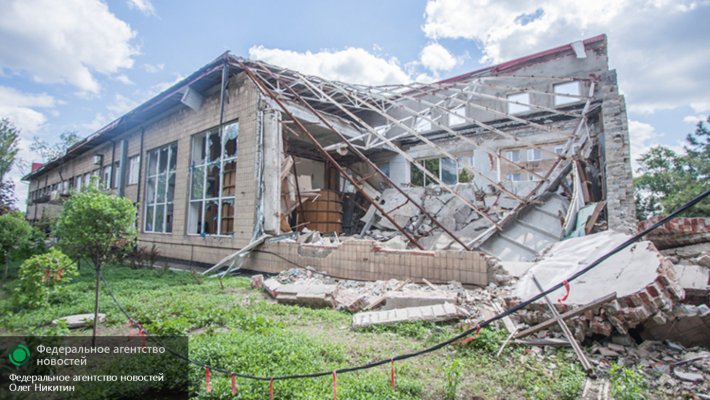 Донецк сражается с фашизмом в окопах и выставочных залах Донецк сражается с фашизмом в окопах и выставочных залах