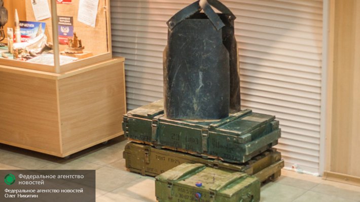 Донецк сражается с фашизмом в окопах и выставочных залах Донецк сражается с фашизмом в окопах и выставочных залах