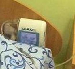 У плененного на Украине «офицера ГРУ» на двух фото забинтованы разные руки У плененного на Украине «офицера ГРУ» на двух фото забинтованы разные руки