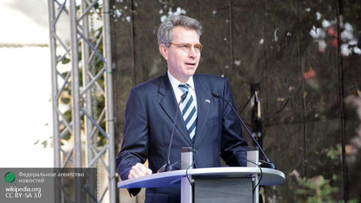 Посол США в Киеве разглядел в инциденте под Счастьем российскую агрессию Посол США в Киеве разглядел в инциденте под Счастьем российскую агрессию