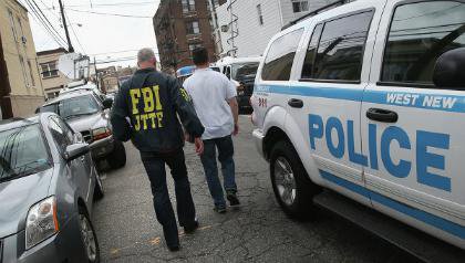 США устроили охоту на граждан России, выезжающих за границу США устроили охоту на граждан России, выезжающих за границу