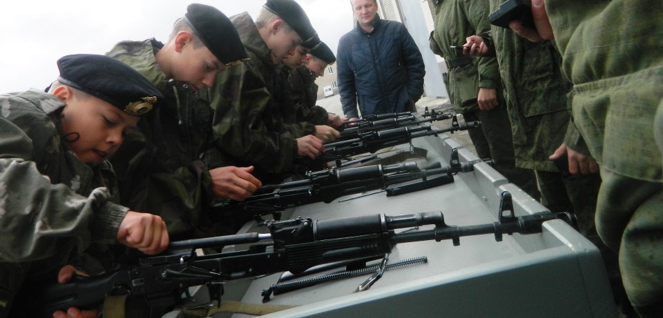 В школах РФ появятся военно-прикладные виды спорта В школах РФ появятся военно-прикладные виды спорта