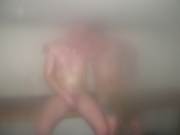 Секс в окопах с растатуированным с ног до головы зэком... Секс в окопах с растатуированным с ног до головы зэком...