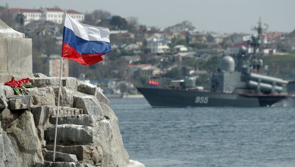 Немецкий политик: ни один российский лидер не отдал бы Крым НАТО Немецкий политик: ни один российский лидер не отдал бы Крым НАТО