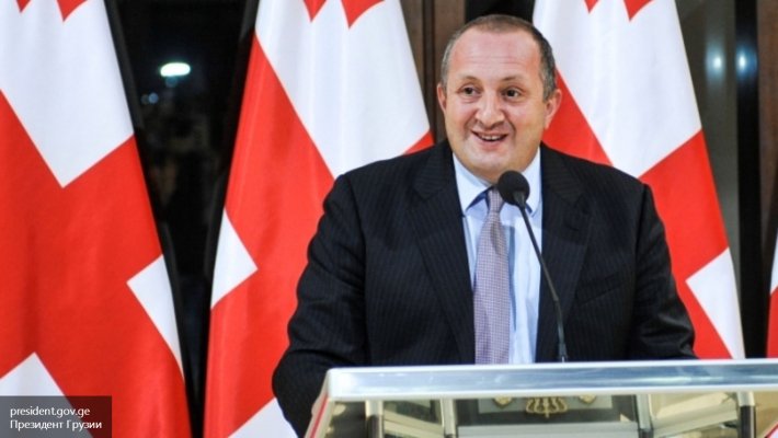 Президент Грузии оскорблен недостойным поведением «украинца» Саакашвили Президент Грузии оскорблен недостойным поведением «украинца» Саакашвили