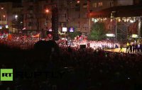 В Македонии началась акция в поддержку правительства