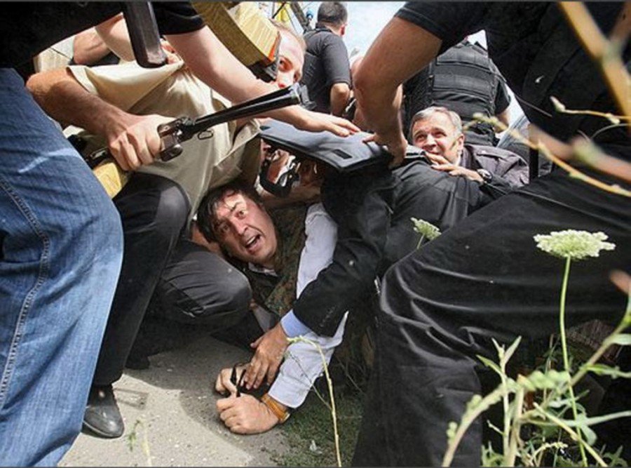 Допустима ли спецоперация по захвату Саакашвили в Одессе и его доставка в Лефортово для суда?