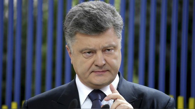Порошенко назвал АТО на востоке «нашей Великой Отечественной войной» Порошенко назвал АТО на востоке «нашей Великой Отечественной войной»