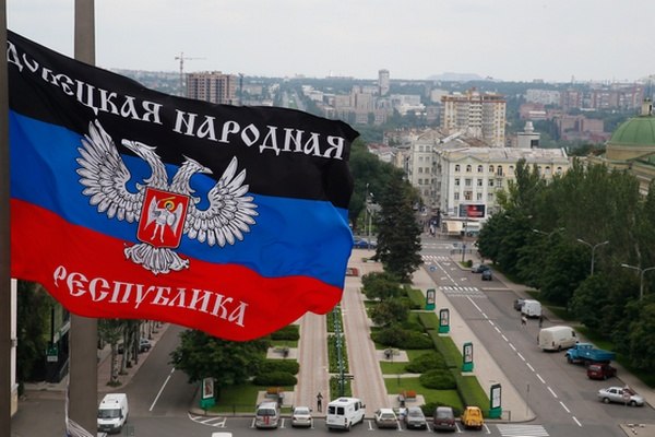 Весь Донбасс - плен, а мы в нем пленные актеры