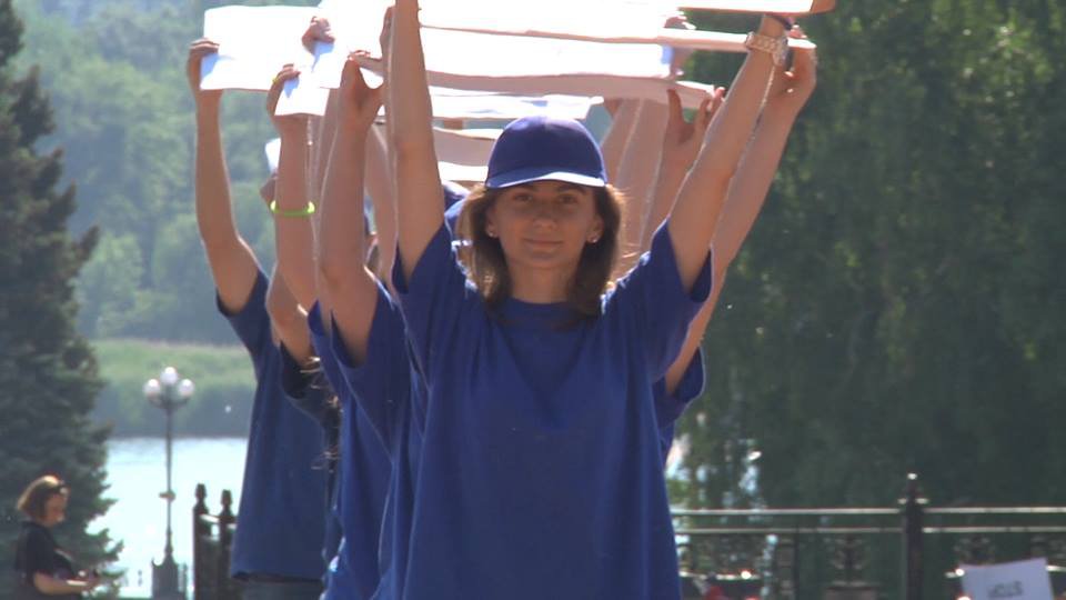 Донецкие дети сказали Киеву: «Стоп!» Донецкие дети сказали Киеву: «Стоп!»