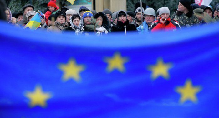 Stratfor: ни одной революции у границ России без Запада не происходит Stratfor: ни одной революции у границ России без Запада не происходит