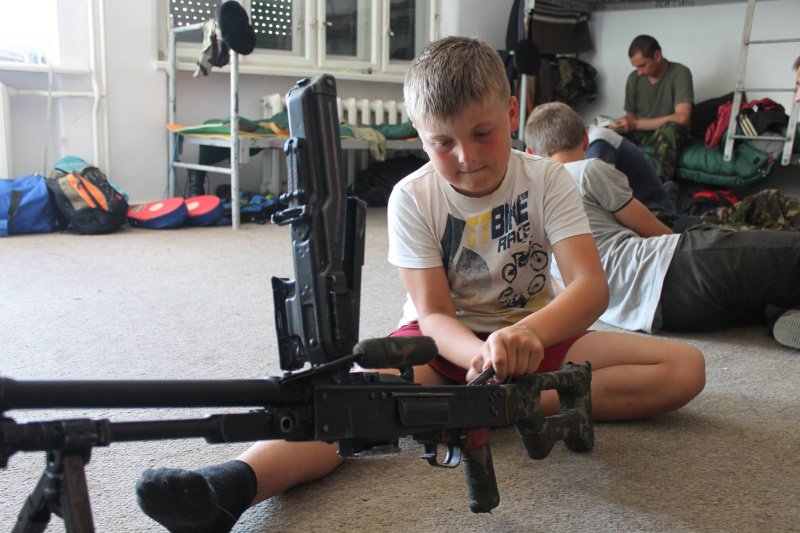 На Украине появился свой «гитлерюгенд» На Украине появился свой «гитлерюгенд»